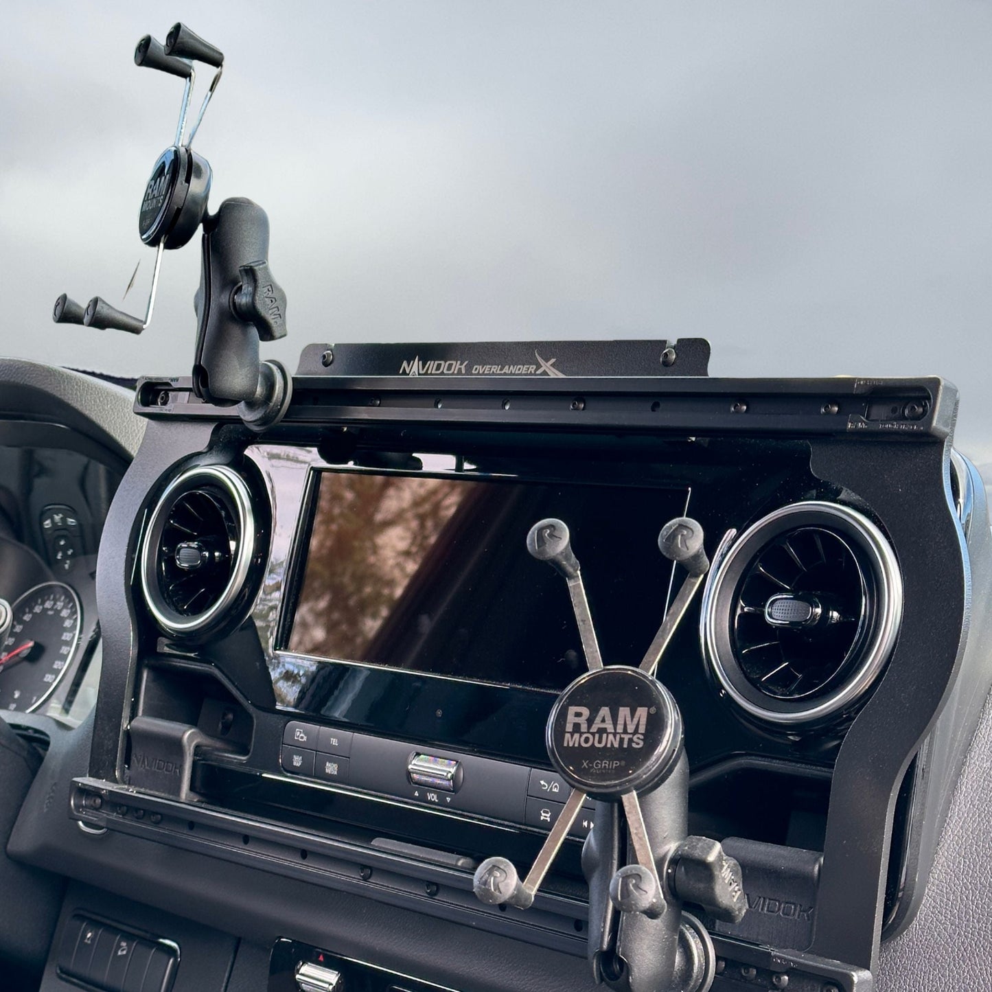 Navidok Overlander X - No Drill Dash Mount for Mercedes Sprinter - 2019+ by Terra X