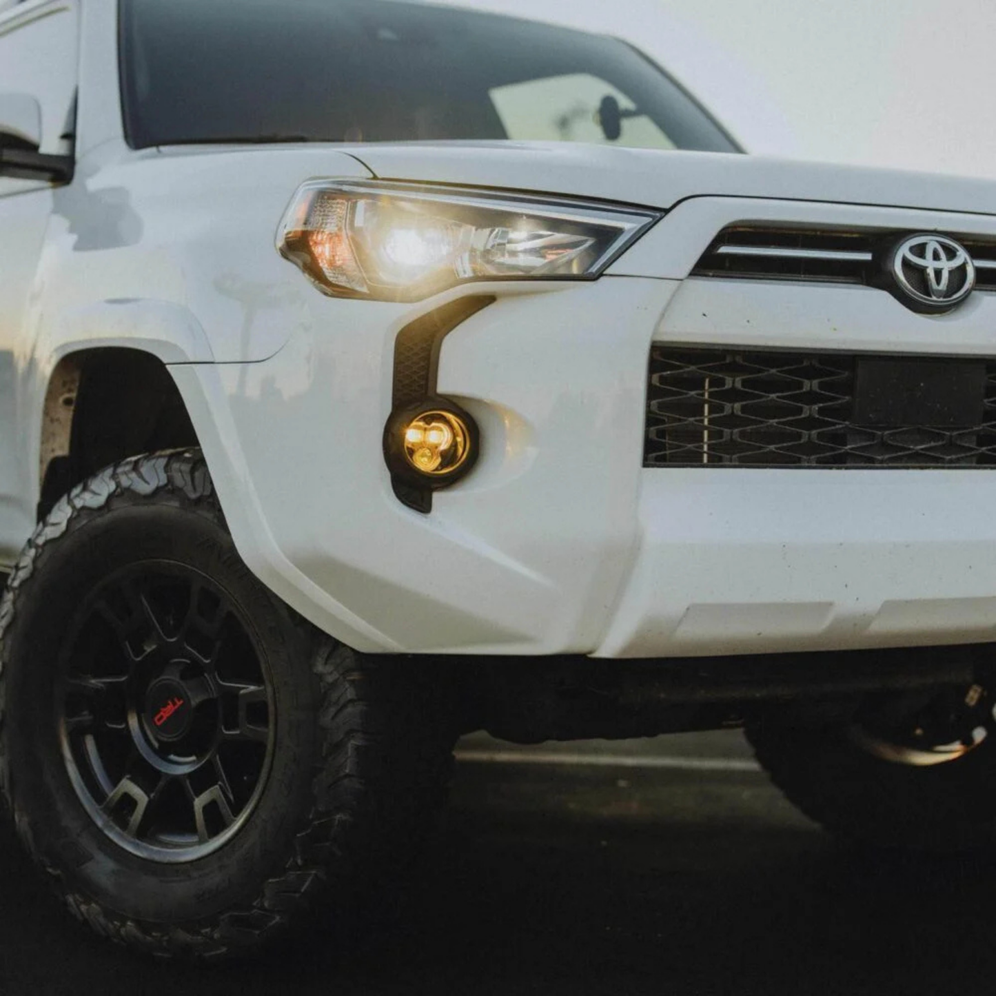 FLEX ERA® 3 Dual Mode SAE Fog LED Light Pods - 2-Light Master Kit - Toyota Tacoma/4Runner/Tundra